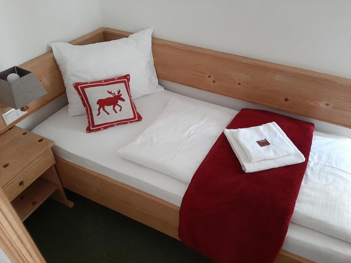 Hotel Landgasthof Frankenstern Gossweinstein Εξωτερικό φωτογραφία