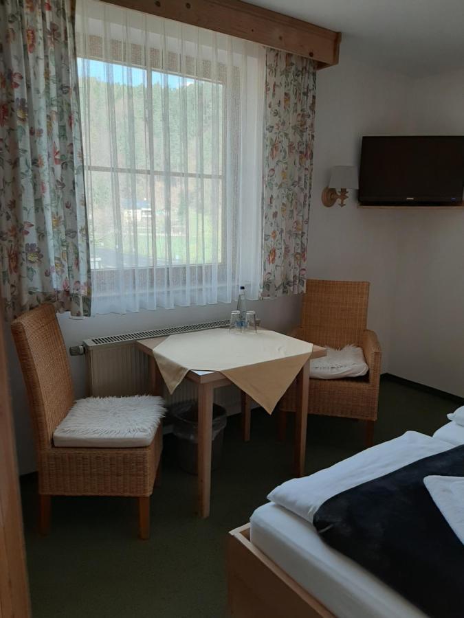 Hotel Landgasthof Frankenstern Gossweinstein Εξωτερικό φωτογραφία