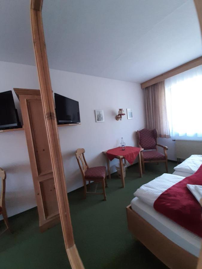 Hotel Landgasthof Frankenstern Gossweinstein Εξωτερικό φωτογραφία