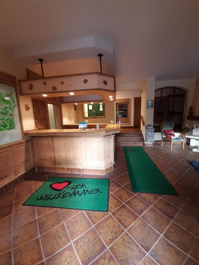 Hotel Landgasthof Frankenstern Gossweinstein Εξωτερικό φωτογραφία